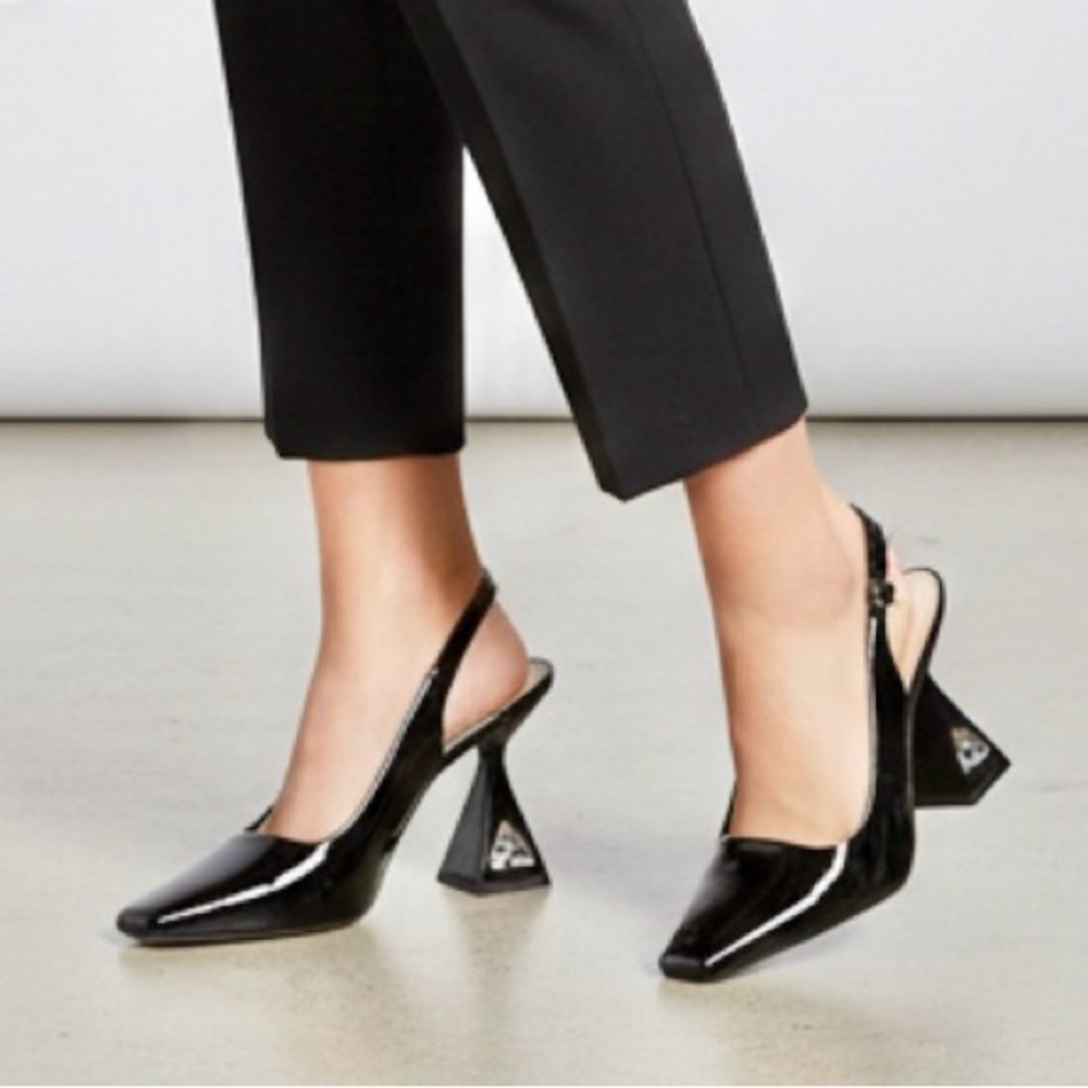 Slingback Black Patent Leather Jeweled Pumps Lady Couture Mistic Size 10
